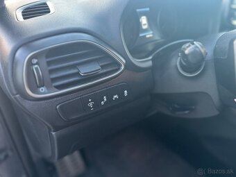 HYUNDAI I30 1.6 crdi 2017 automat - 14