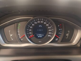 Volvo XC60 D4 R-Design - NOVÝ MOTOR TOP STAV - 14
