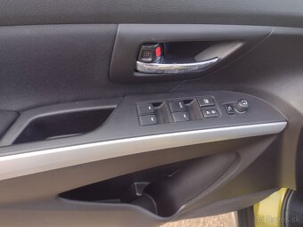 Predám Suzuki SX4 S-CROSS 1,6 DDIS 88kW r.v. 2014 - 14