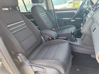 Volkswagen Touran 2.0 TDI BlueMotion Technology Comfortline - 14