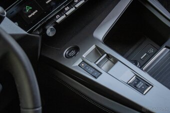 Peugeot 308 SW 1.2 PureTech allurepack AT/8 - 14