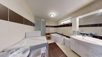 Predaj 4i RD v obci Padáň komplet zariadený - 14