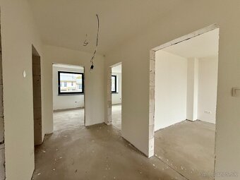 Na predaj moderný rodinný dom s výhľadom na mesto - 14