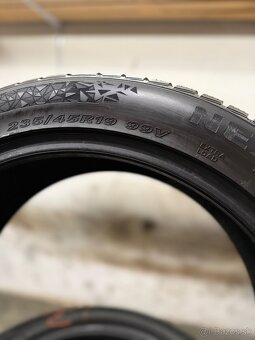 Zimné pneumatiky 235/45/19 Nexen Winguard Sport 2 WU7 - 14