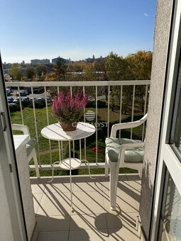 Prenájom priestranného 3-izbového bytu na Humenskej ulici v  - 14