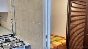 1,5-izb. Byt (47,5 m2). Loggia (4,5 m2)- Spálňa -Výťah. - 14