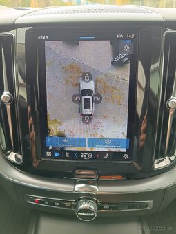 Volvo XC60 2.0 diesel + mHEV 145 kW, AWD Automat, r.v.5/2022 - 14