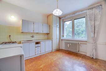 Na predaj veľkometrážny 2 izb. byt (70 m2) v lukratívnej lok - 14