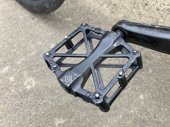 Kenzel Axel 26 - 14