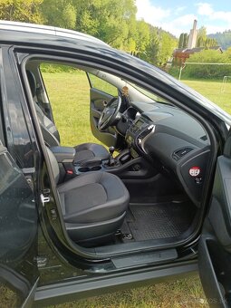 Hyundai ix35 2.0 CRDi 4x4 - 14
