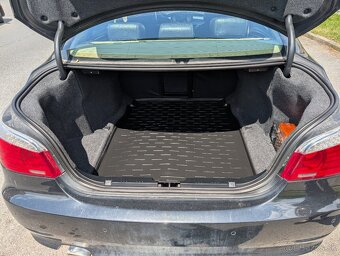 BMW 520D - 14