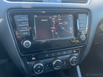 Škoda octavia combi dsg - 14