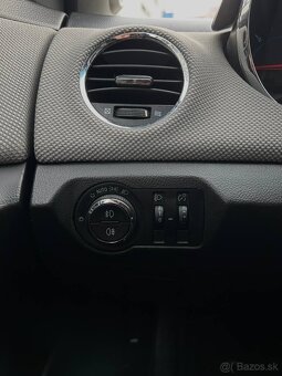 Chevrolet Cruze - 14