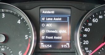 Volkswagen Passat Variant 2.0 TDI SCR Business 110 kW - 14