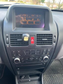 Nissan Almera 1.5 - 14
