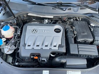 VW Passat b7 combi DSG 2.0TDI - 14