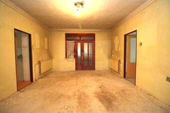 PREDAJ DOM s GARÁŽOU a poz. 539 m² Klížske Hradište - 14