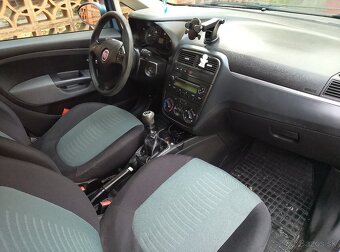 Predám Fiat Grande Punto 1.2 Šport 8V  klímou M5 5d TOP STAV - 14