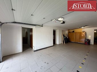 PREDAJ Rodinný dom s nádhernou rekonštrukciou - Podhradie - 14