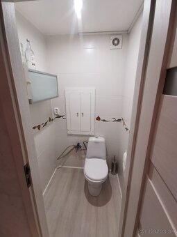 Krásny svetlý 3-izbový byt blízko centra PP, 78 m2 - 14