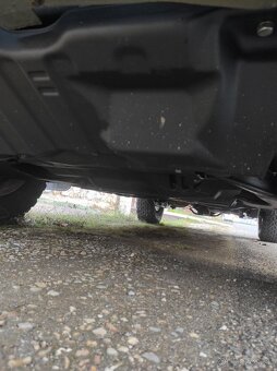 Mitsubishi Pajero Sport 2,5 85kw, r.v.2002 - 14