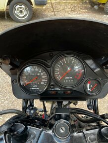 Kawasaki gpz500   - s TP a ŠPZ - 14