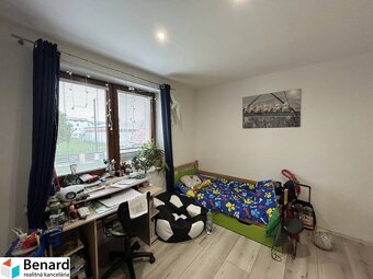 NA PREDAJ PEKNÝ 3-IZBOVÝ RD V MEDZANOCH, 800 M2, OKR.PREŠOV - 14