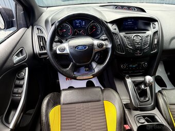 Ford Focus ST Recardo sedadla - 14
