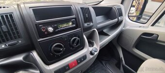 Peugeot Boxer valník 7 miestny ,korba - 14