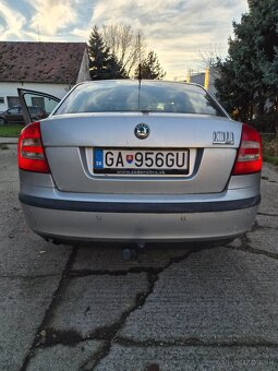 Škoda Octavia 1.6 MPi - 14