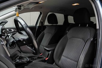 Kia Ceed 1.6 CRDi mHEV Gold A/T - 14