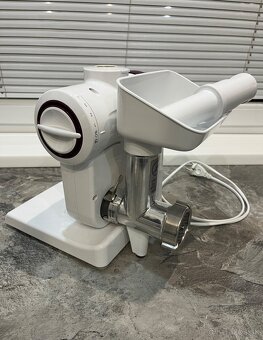 Bosch MUM 4657/05 550W kuchynský robot - 14