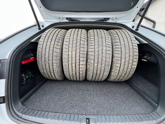 Škoda Octavia 4 1.4 TSI iV PHEV - - 14