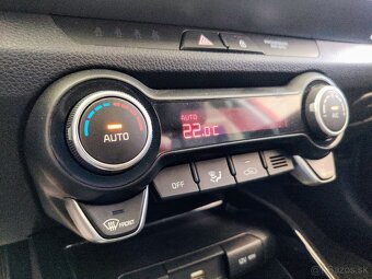 KIA CEED 1,5 T-GDI GOLD, GOLD + MY 2025 - 14