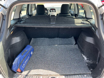 Peugeot 308SW 1.6HDI diesel, 82kW, MT/6, rok:06.2012. - 14