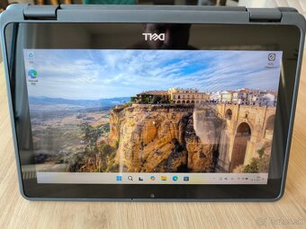 Dell Latitude 3190 2-in-1 – dotykový notebook - 14