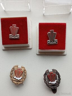 medaile a odznaky - 14