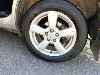 Toyota RAV4 2.2D 4WD 100kW/136PS, 4×4, M6 - 14