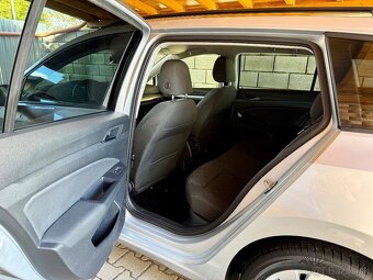 VW Golf 8 Variant 2.0 TDI 85 kW Life DSG 7/2021, 123 875km - 14