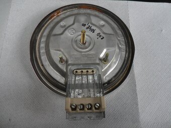 Rôzny elektromateriál - 14