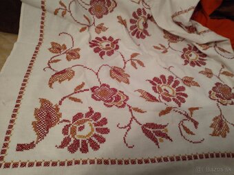 Retro vyšívané obrusy 2 - 14