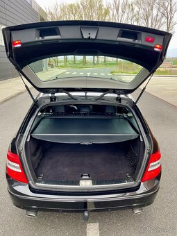 Mercedes C320 4-matic - 14