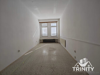 Na prenájom podlažná budova pri centre v mesta Šurany - 14