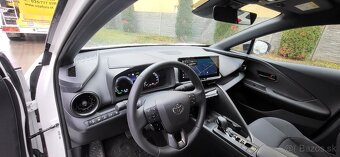 Toyota C-HR 2.0-l-VVT-i Hybrid - plug-in - 14