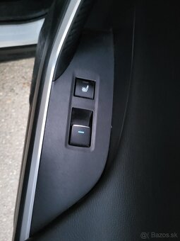 Toyota Rav4 Plug-In hybrid - 4x4 - 14