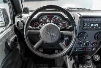 Jeep Wrangler 2.8 CRD Sport - 14