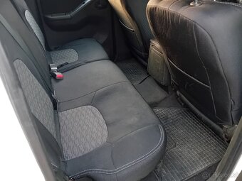 Nissan Navara 2,5 dci 4x4 nová STK a EK DPH - 14