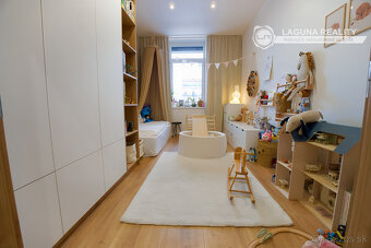 Byt 3+1 (93 m2) s loggiou Nám. Iglovia, Spišská Nová Ves - 14