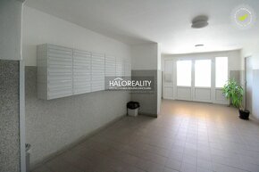 HALO reality - Predaj, trojizbový byt Banská Bystrica - EXKL - 14