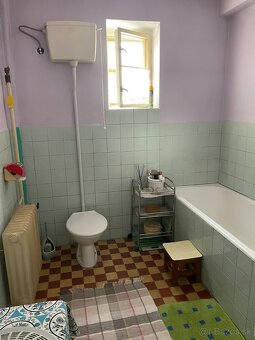 Rodinný dom s výhladom na zámok v Slovenskej Ľupči - 14